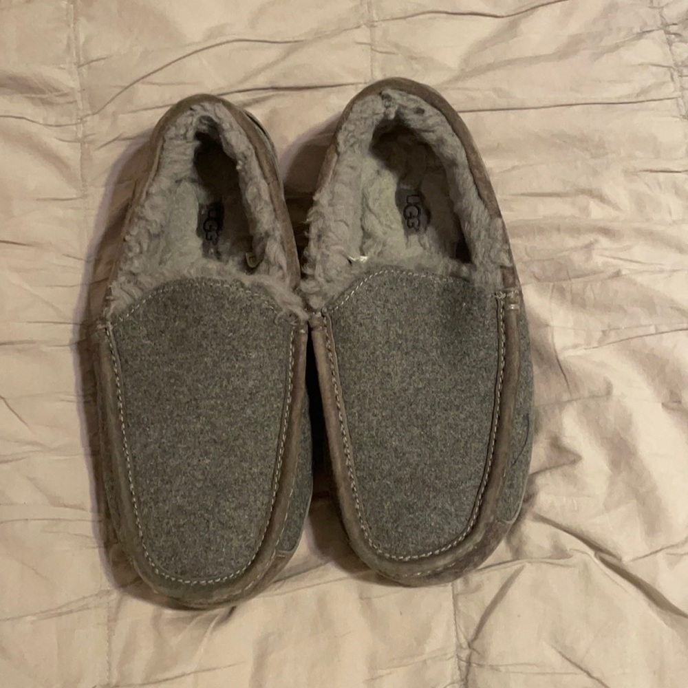 Grey men’s ugg moccasins